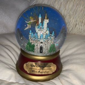 Cinderella Castle Snowglobe